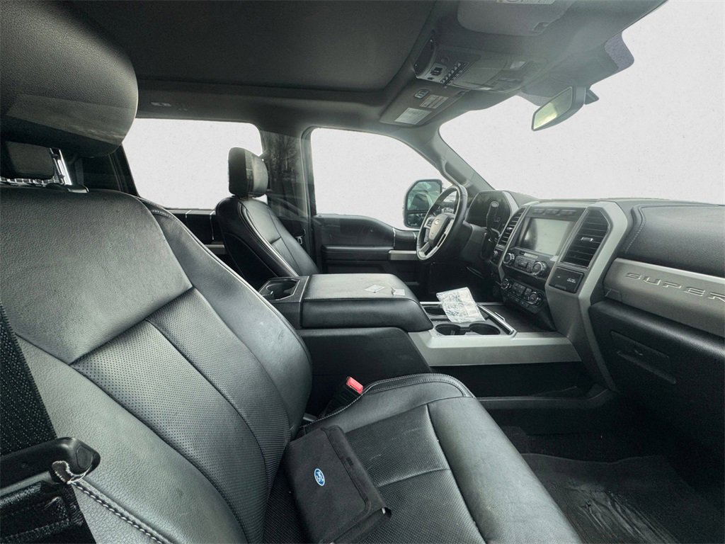 Used 2020 Ford F350 Lariat image 10