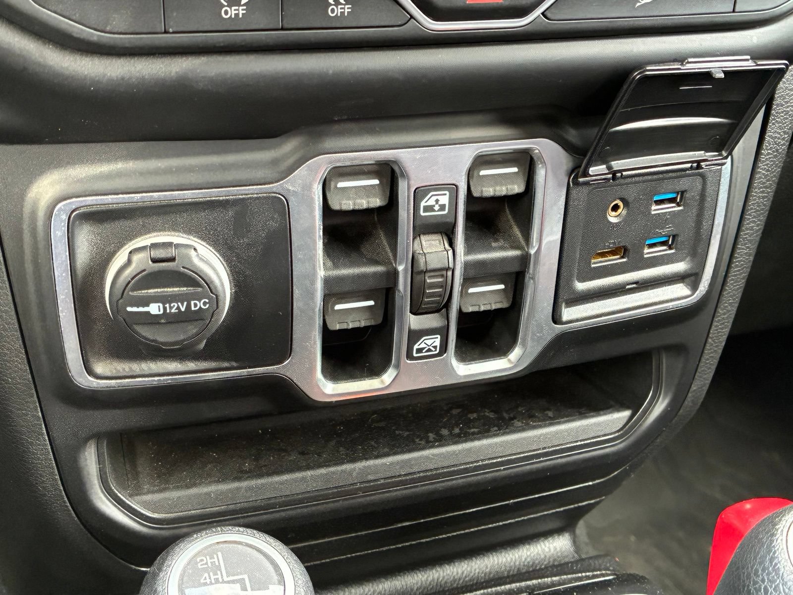 Used 2020 Jeep Wrangler Unlimited Sport AWD/4WD image 24