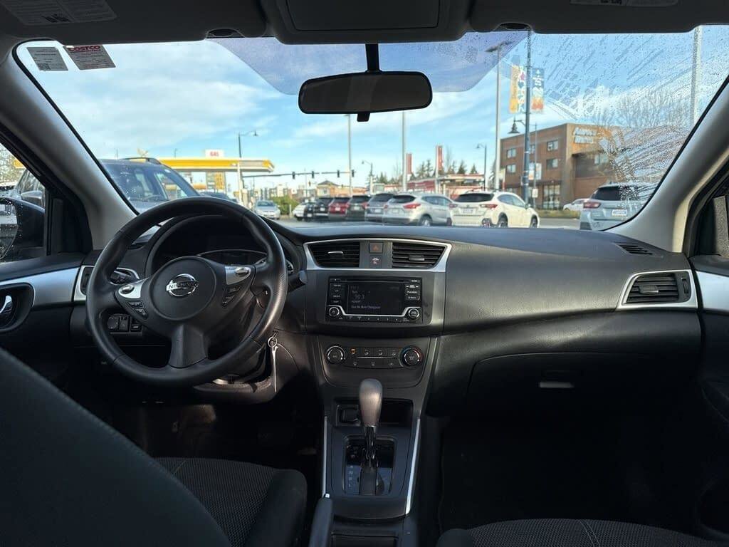 Used 2018 Nissan Sentra S image 6