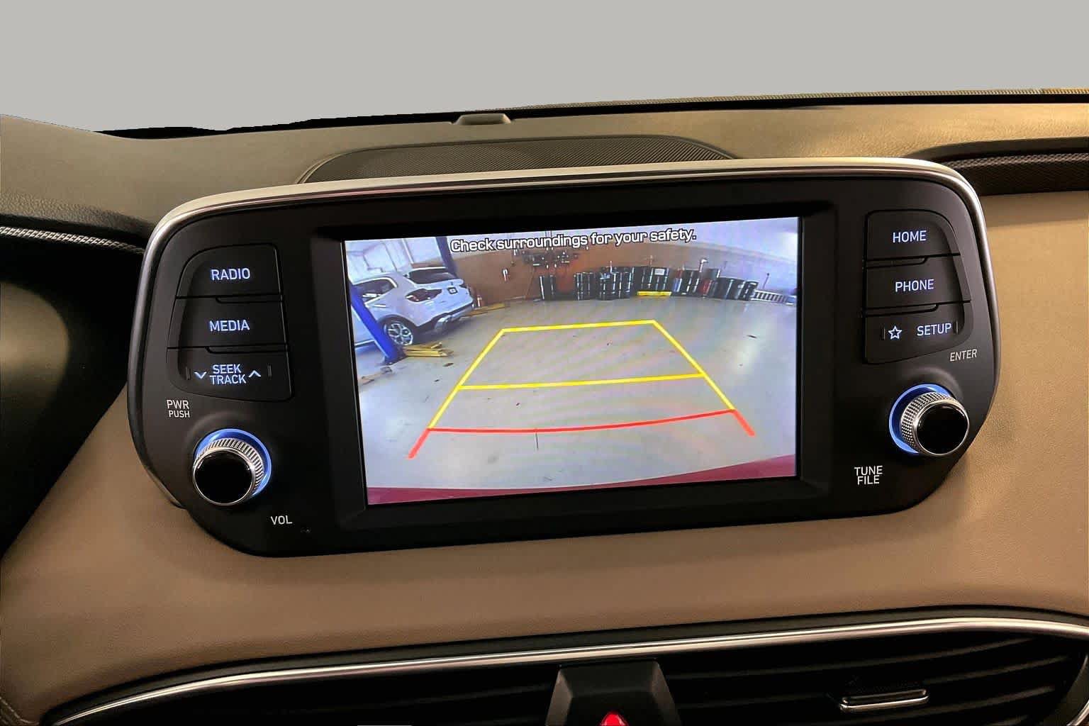 Used 2020 Hyundai Santa Fe SEL w/ Convenience + Premium Package FWD image 27