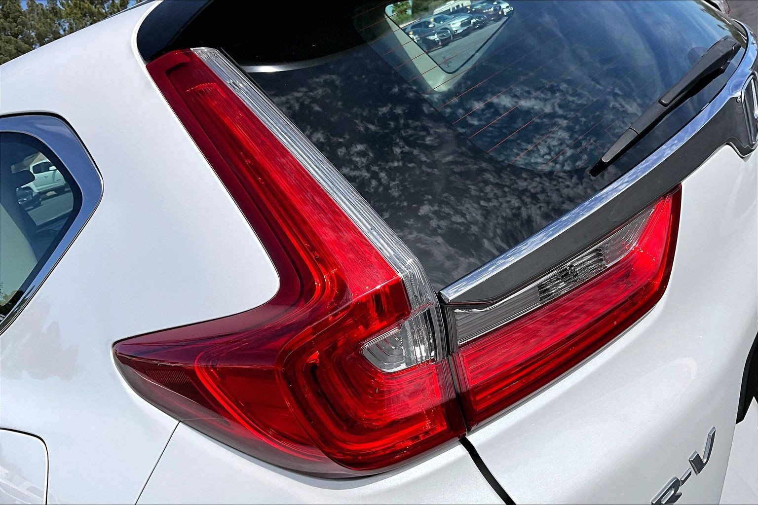 Used 2019 Honda CR-V LX image 28