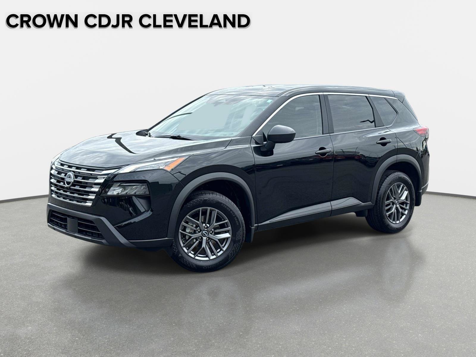 Used 2026 Nissan Rogue S FWD image 1