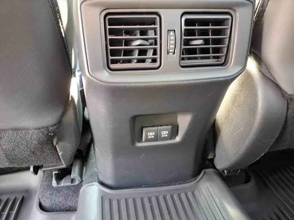 Certified 2020 Toyota RAV4 XLE Premium AWD/4WD image 14