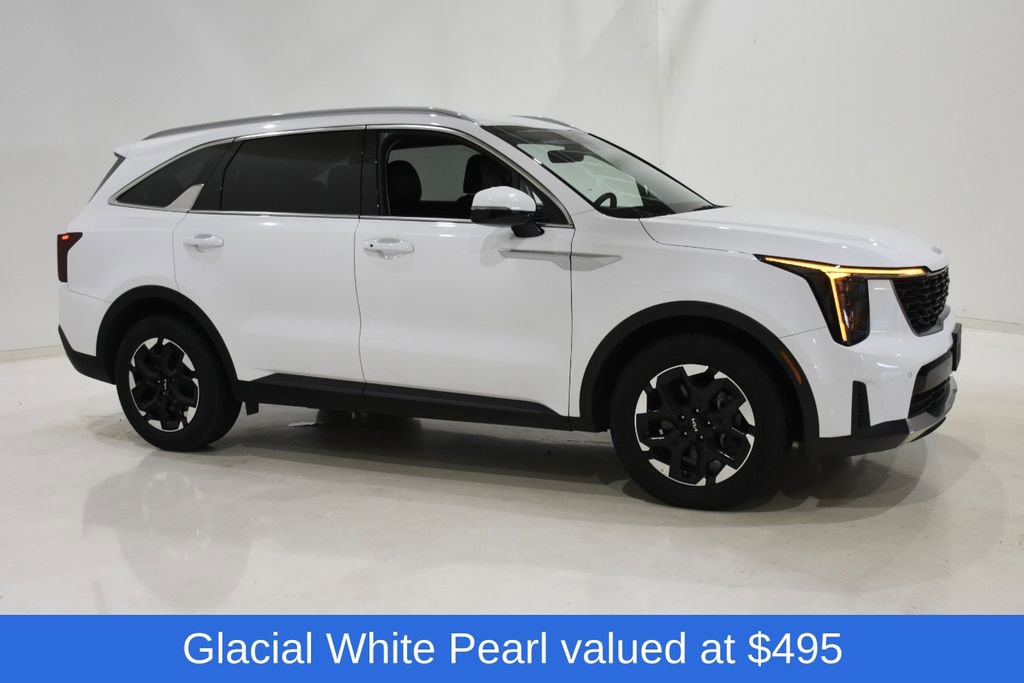 Used 2024 Kia Sorento S FWD image 3