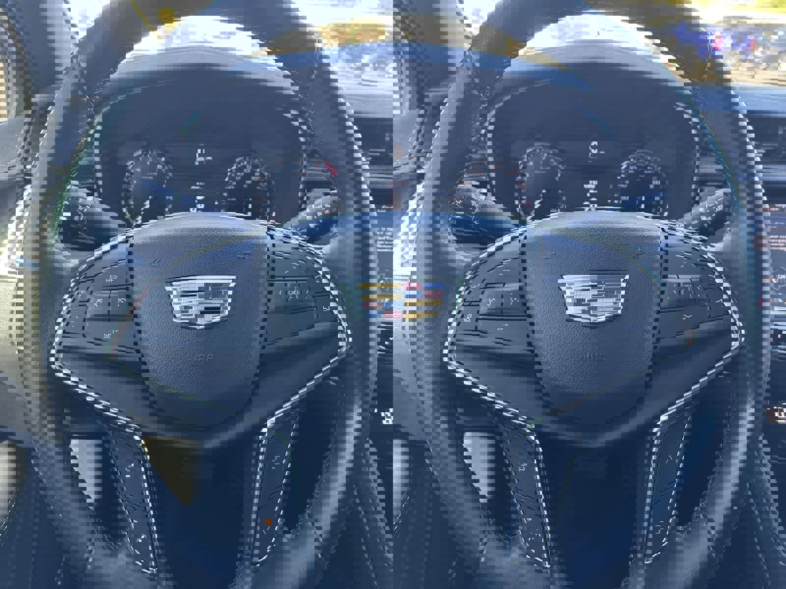 Used 2022 Cadillac XT5 Luxury w/ LPO, Floor Liner Package image 27