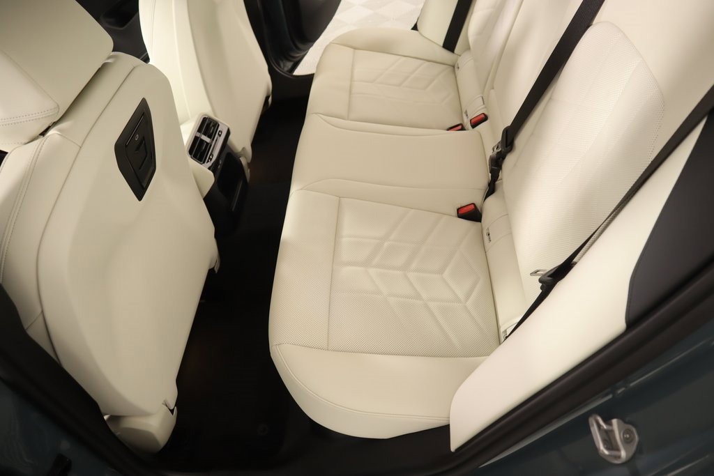 New 2025 BMW 530i xDrive w/ M Sport Package image 13