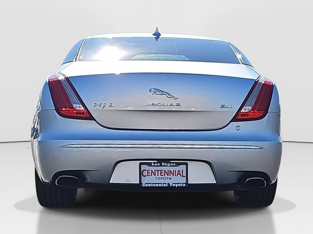 Used 2015 Jaguar XJ L Portfolio RWD image 6