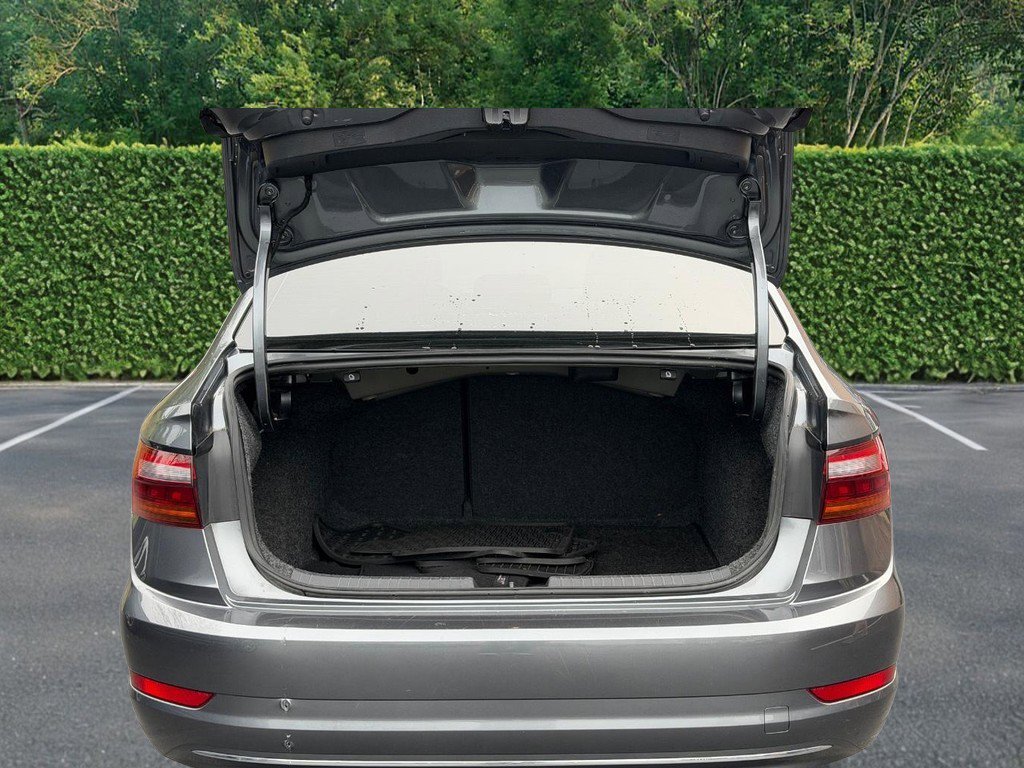 Used 2019 Volkswagen Jetta S image 4