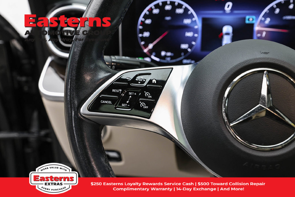 Used 2022 Mercedes-Benz C 300 4MATIC Sedan image 16