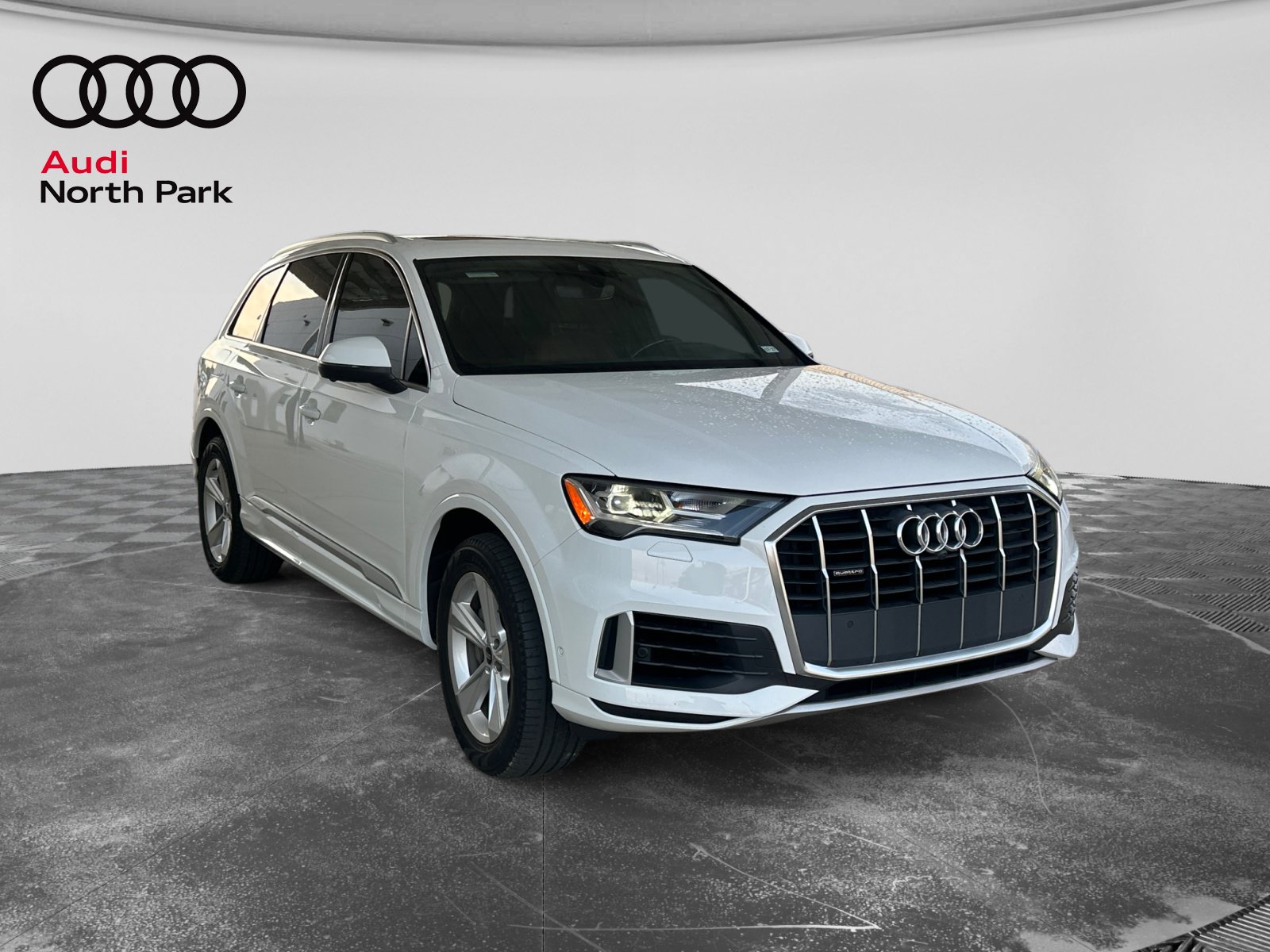 Used 2021 Audi Q7 2.0T Premium w/ Convenience Package AWD/4WD image 7