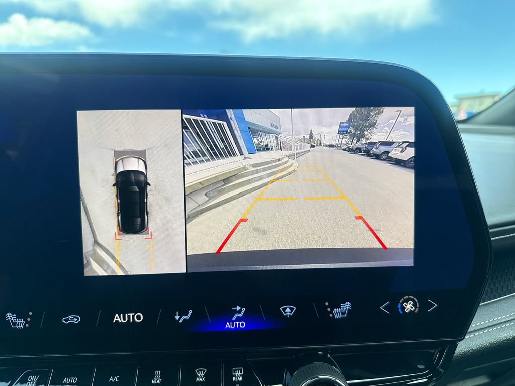 Used 2024 Chevrolet Blazer EV LT image 20