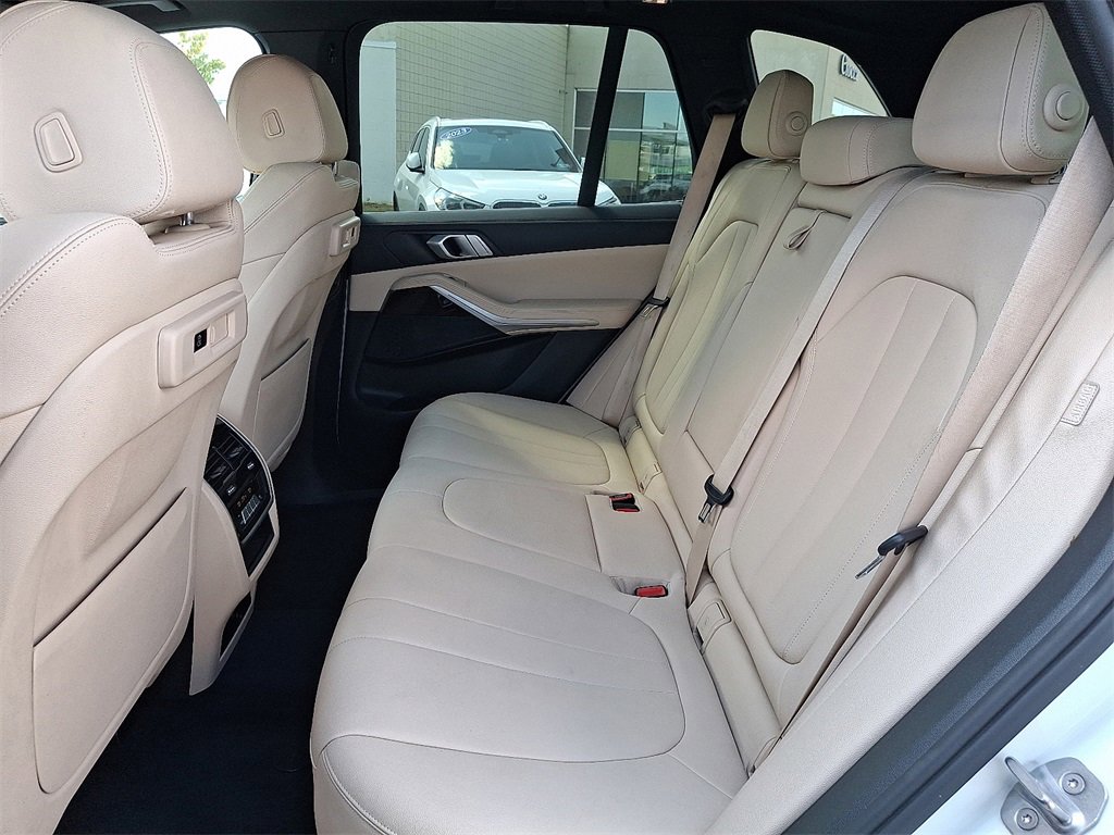Used 2020 BMW X5 xDrive40i w/ Convenience Package image 14
