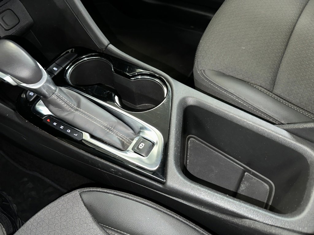 Used 2023 Buick Encore GX Select image 15