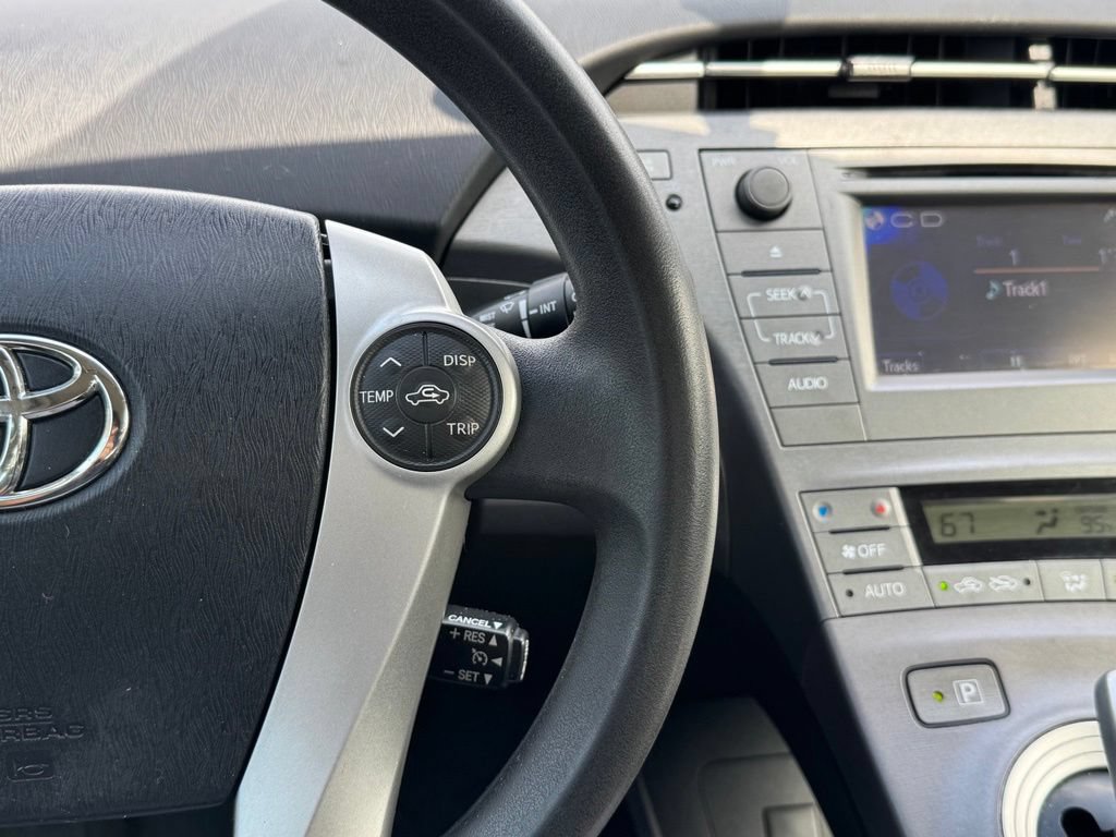 Used 2015 Toyota Prius Two FWD image 11