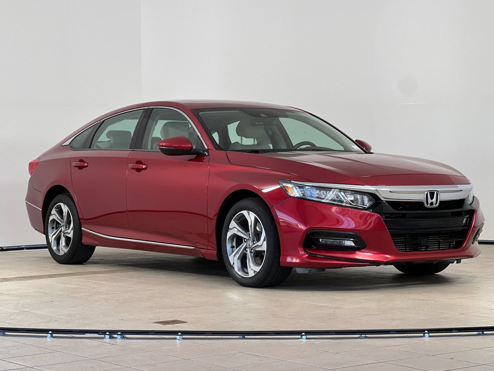 Used 2019 Honda Accord EX-L image 8