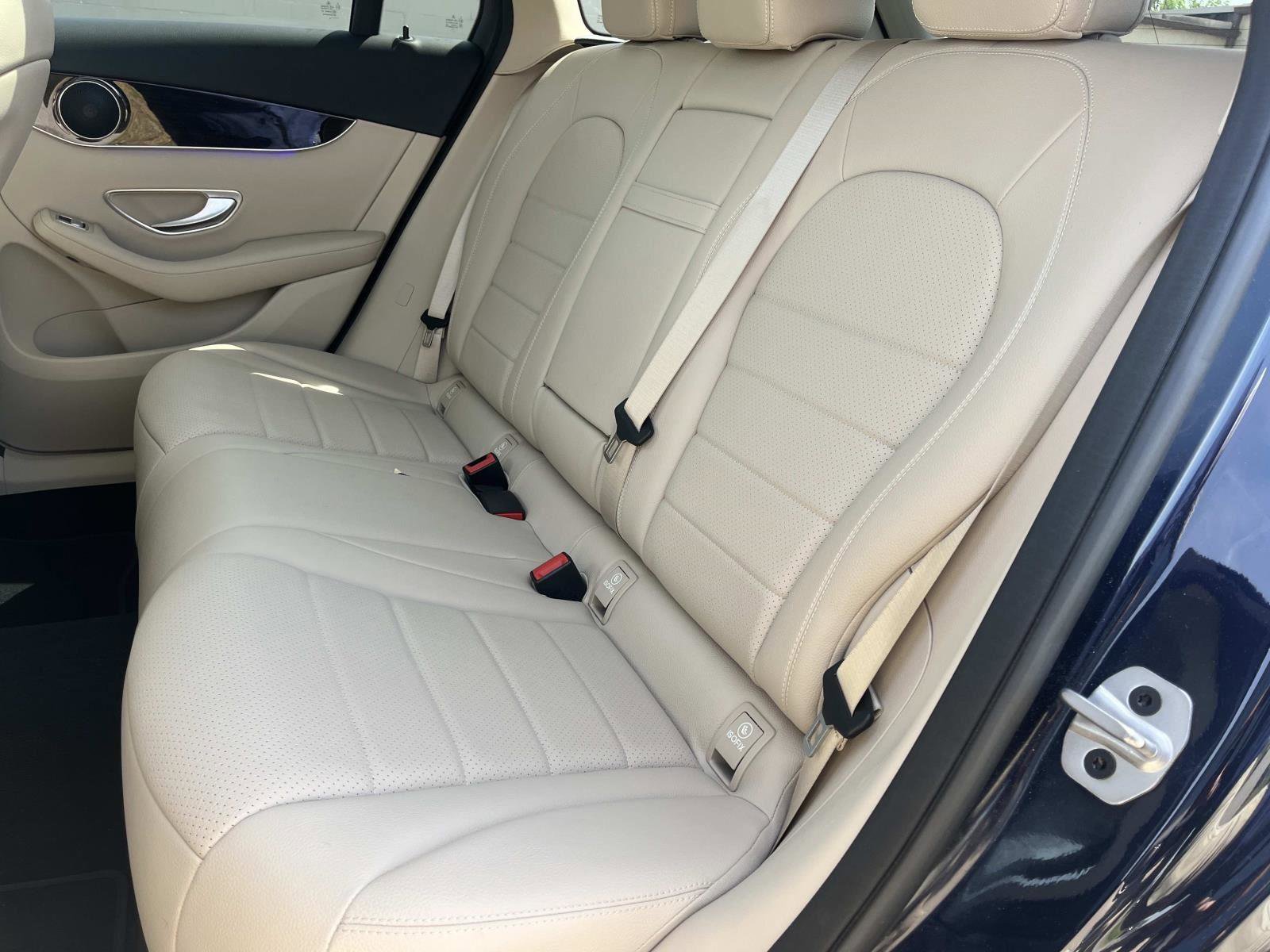 Certified 2022 Mercedes-Benz GLC 300 image 17
