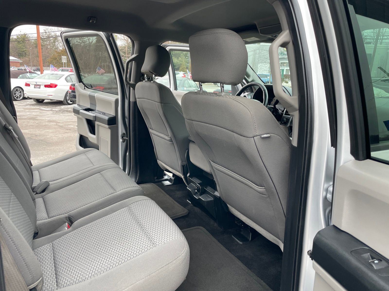 Used 2017 Ford F150 XLT w/ Equipment Group 302A Luxury image 19