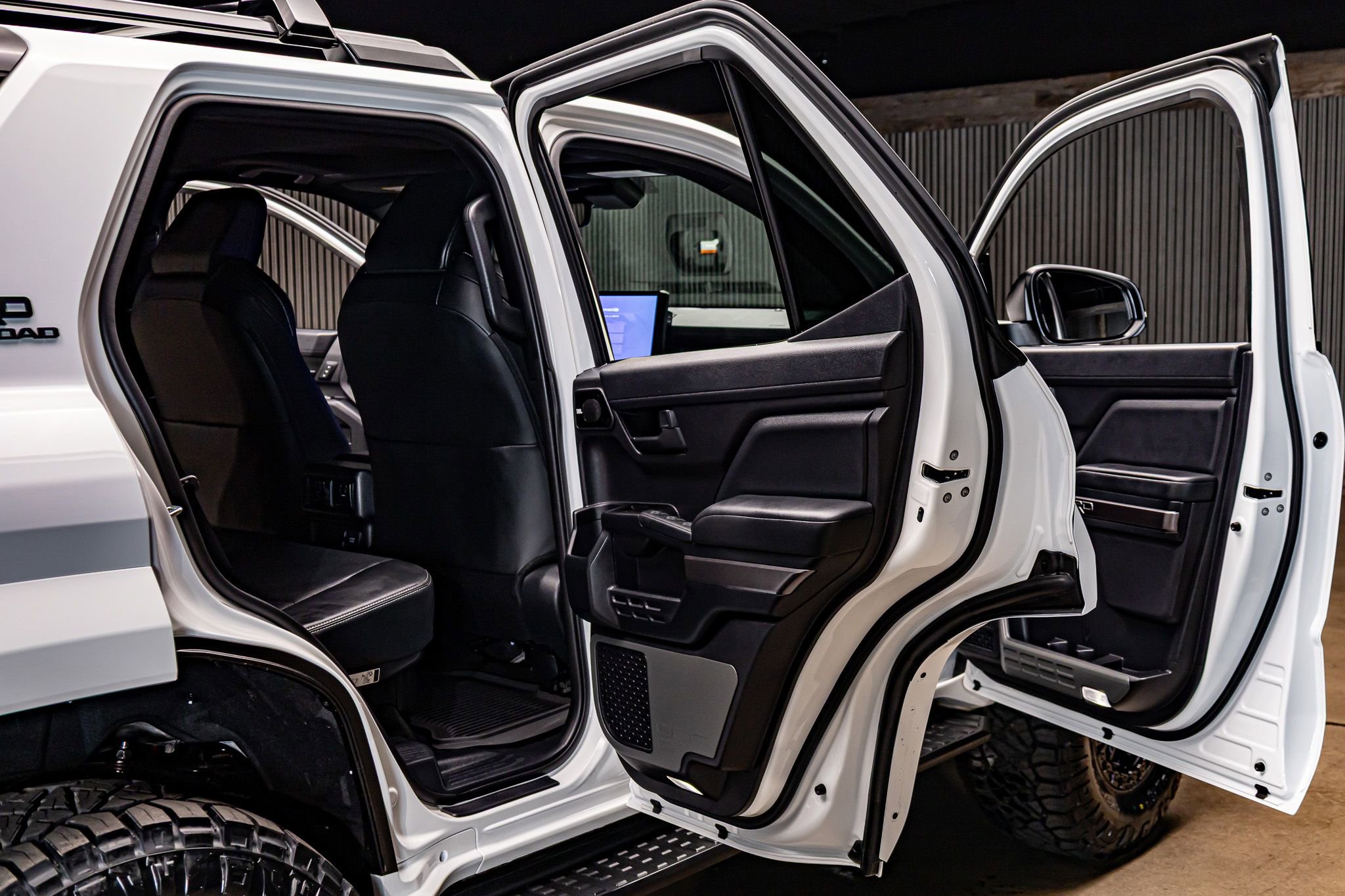 Used 2025 Toyota 4Runner TRD Off-Road Premium image 31