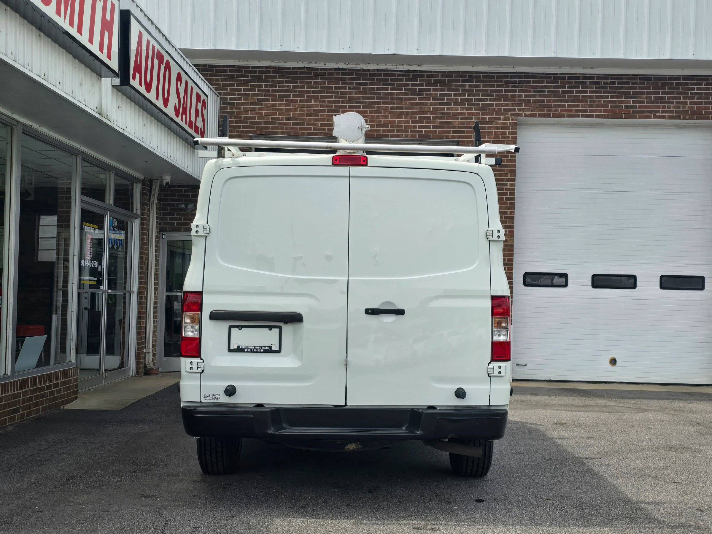 Used 2020 Nissan NV 1500 S image 4