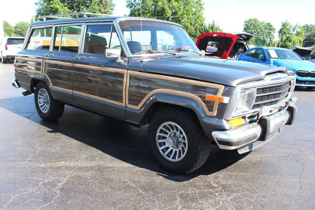 Used 1990 Jeep Grand Wagoneer AWD/4WD image 15