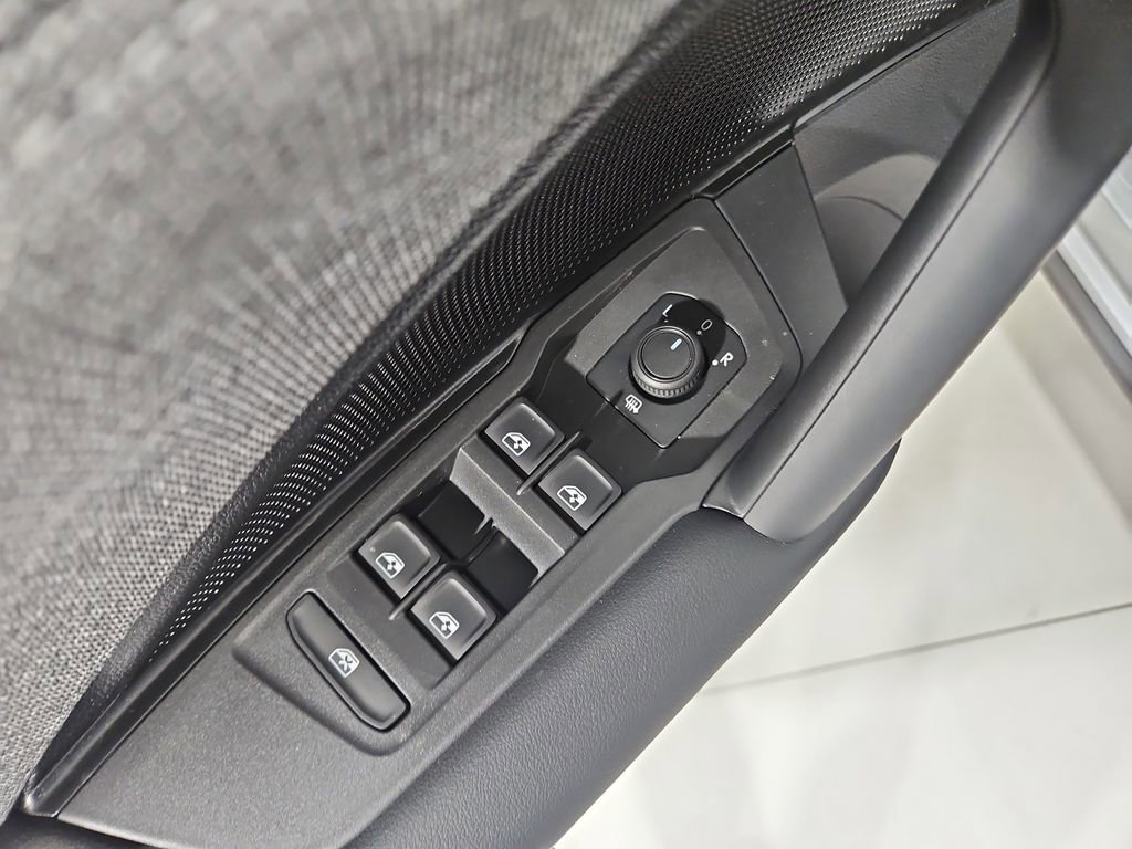 New 2026 Volkswagen Tiguan S image 11