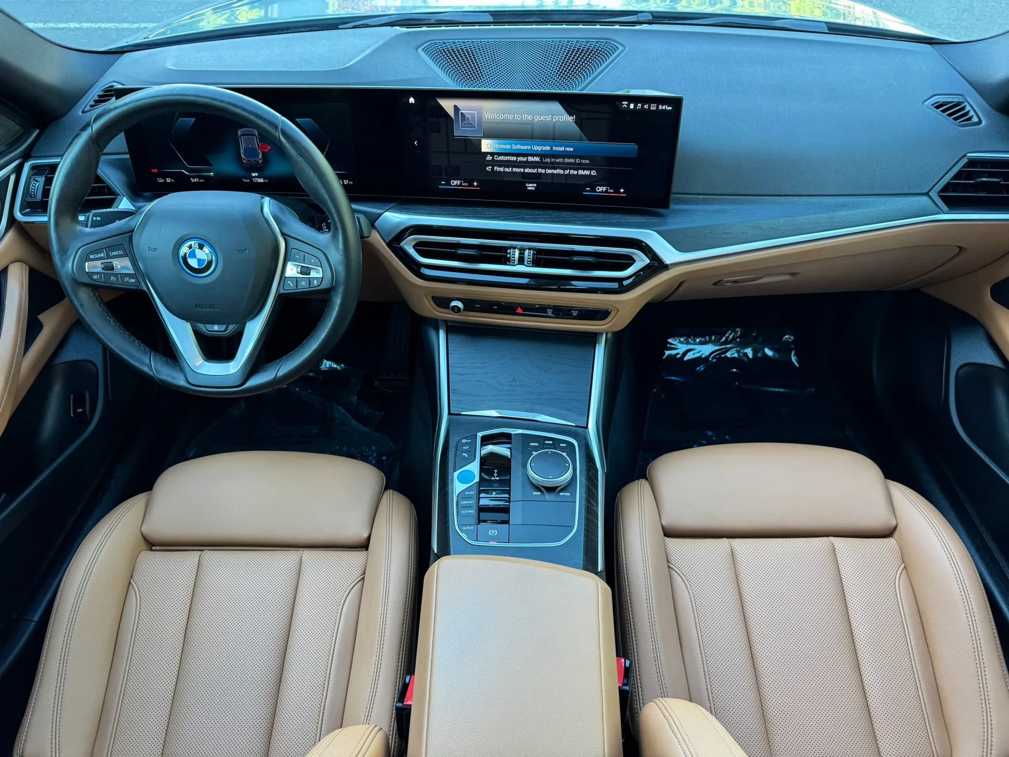 Used 2023 BMW i4 eDrive35 w/ Premium Package RWD image 21