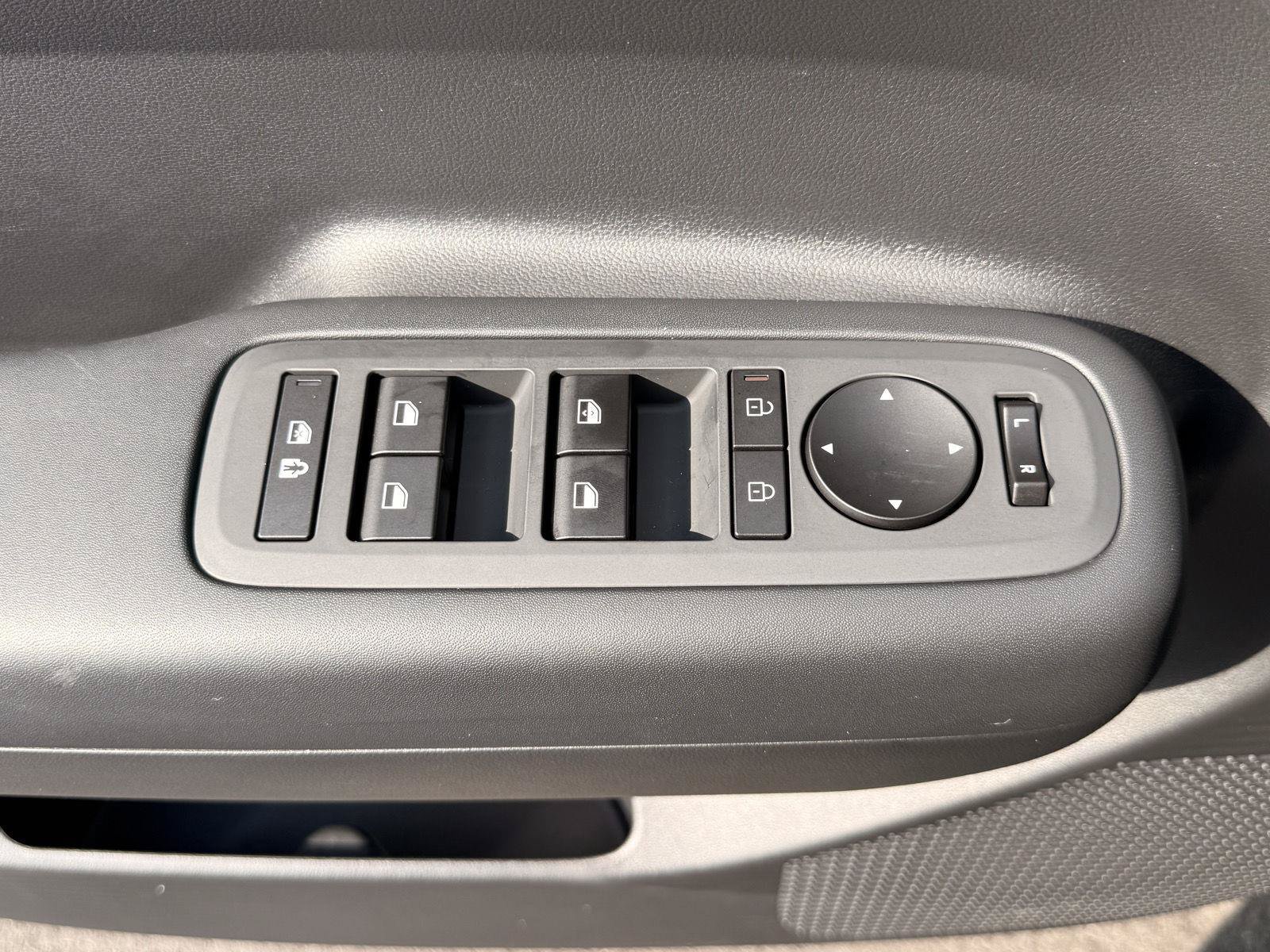 Certified 2026 Hyundai Santa Fe SE AWD/4WD image 13