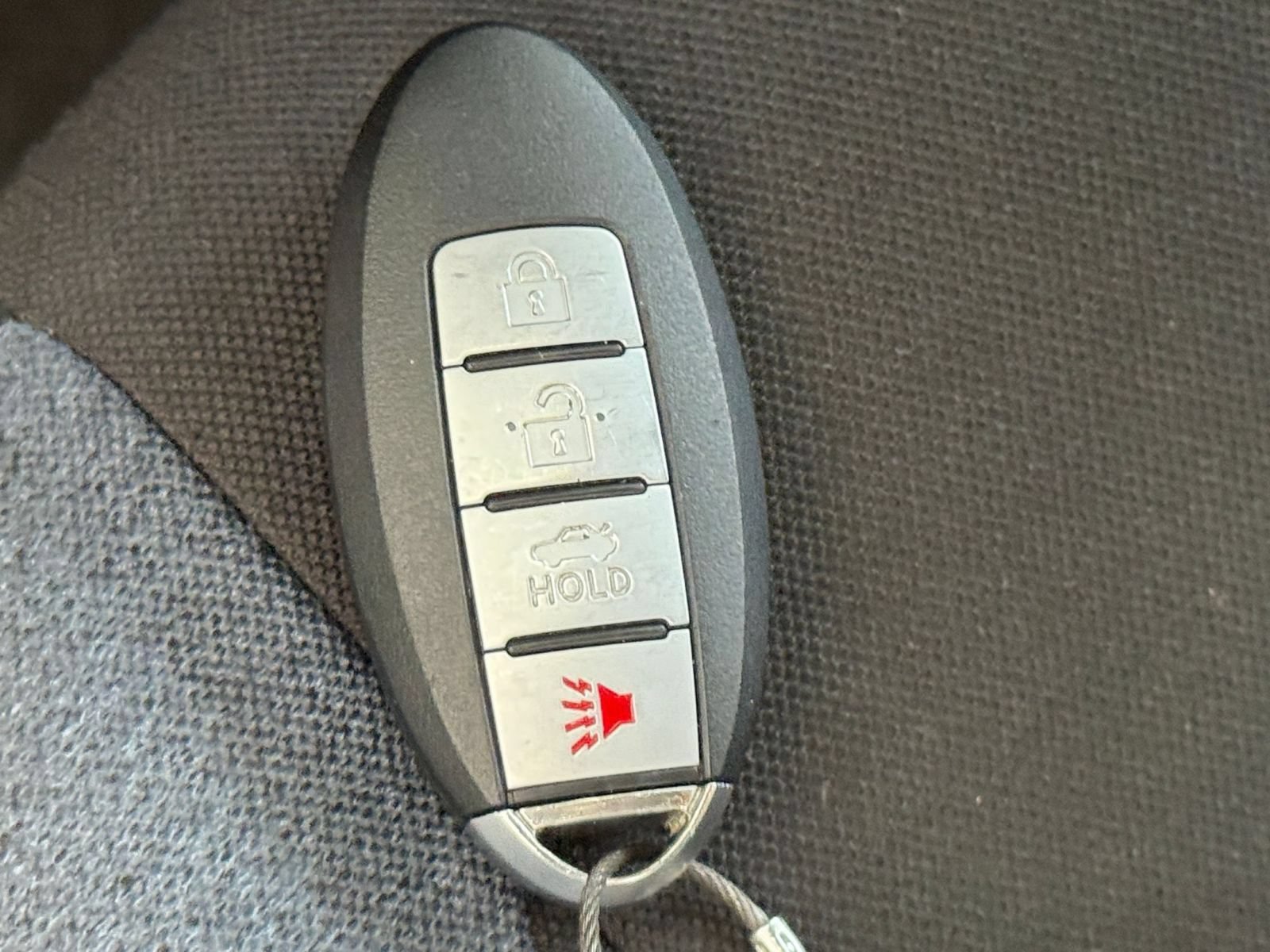 Used 2025 Nissan Versa SV FWD image 21