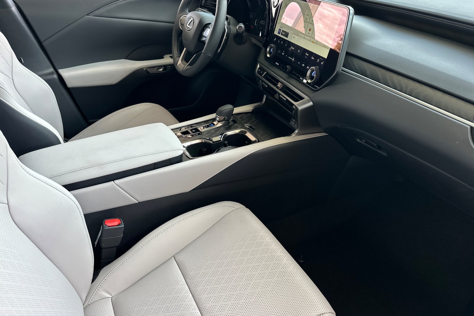 New 2026 Lexus RX 350 Premium Plus AWD/4WD image 16