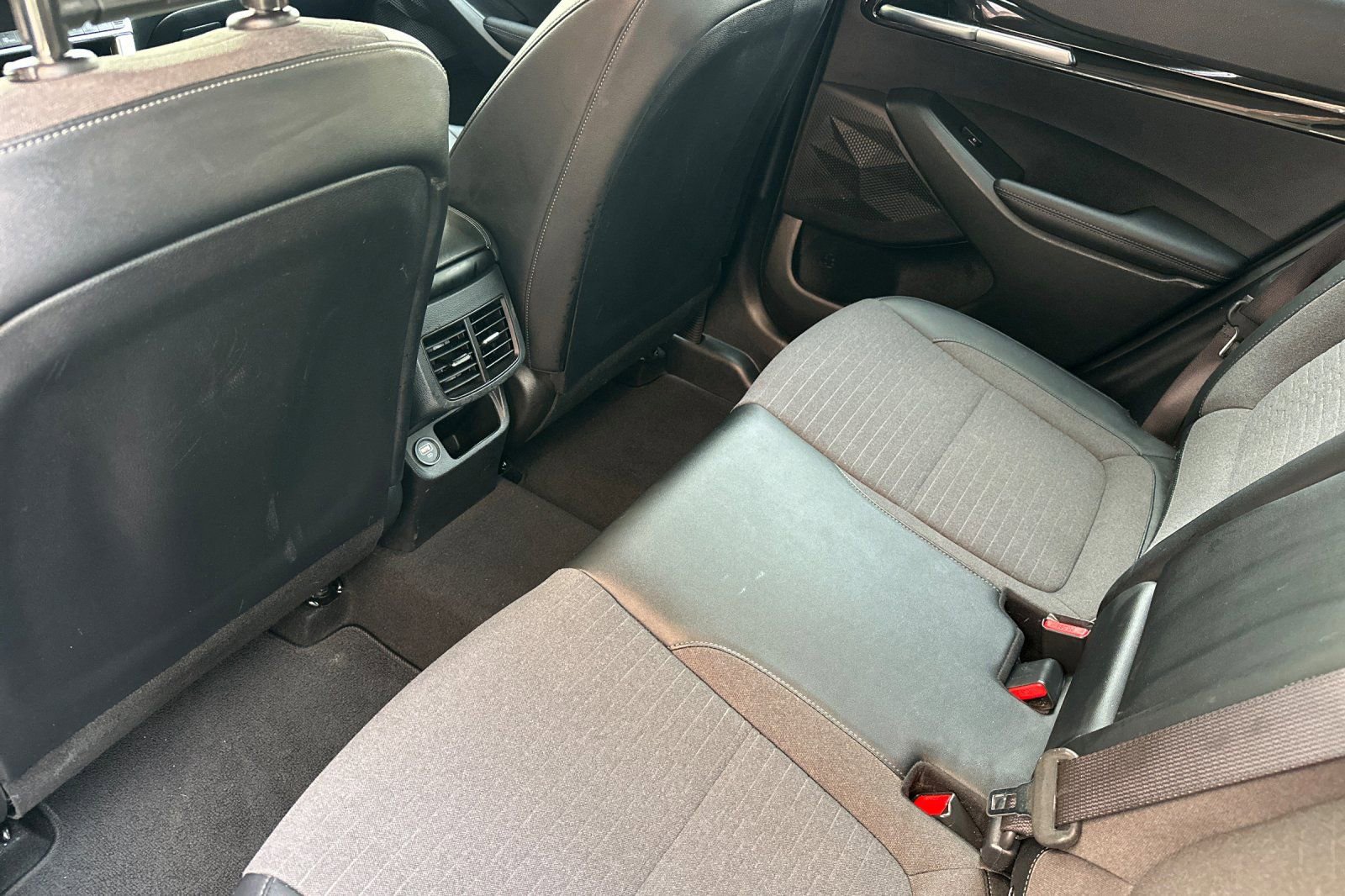 Used 2023 Kia Seltos S w/ Navigation Package image 16