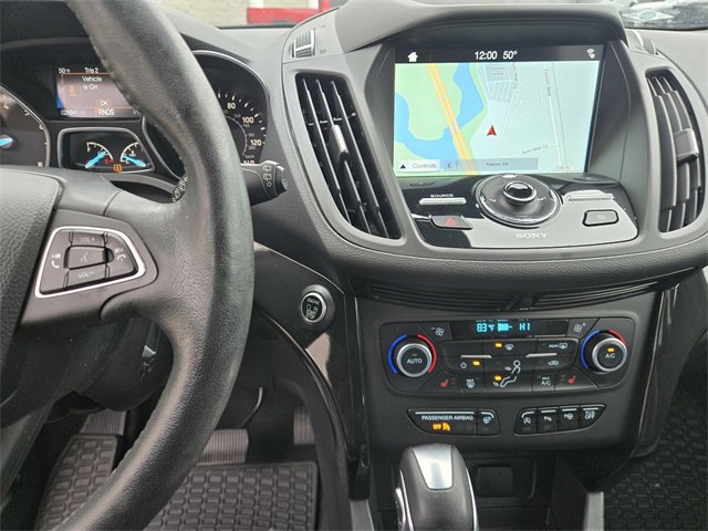 Used 2019 Ford Escape Titanium image 13