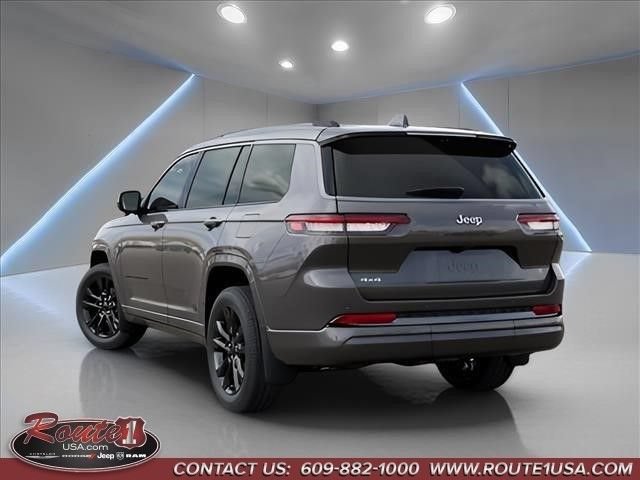 New 2026 Jeep Grand Cherokee L Limited Reserve AWD/4WD image 3