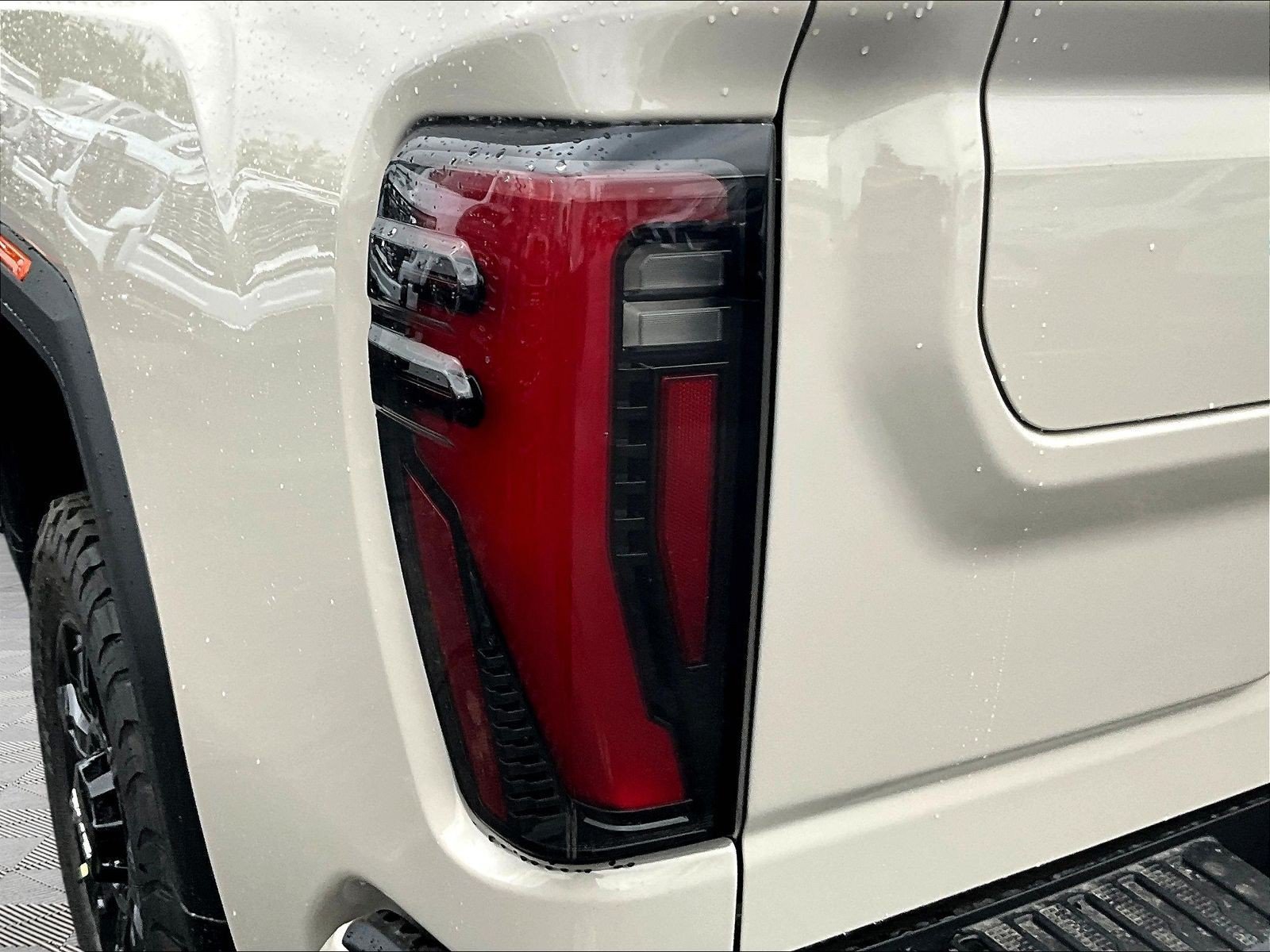 New 2026 GMC Sierra 2500 AT4 w/ AT4 Premium Plus Package AWD/4WD image 15