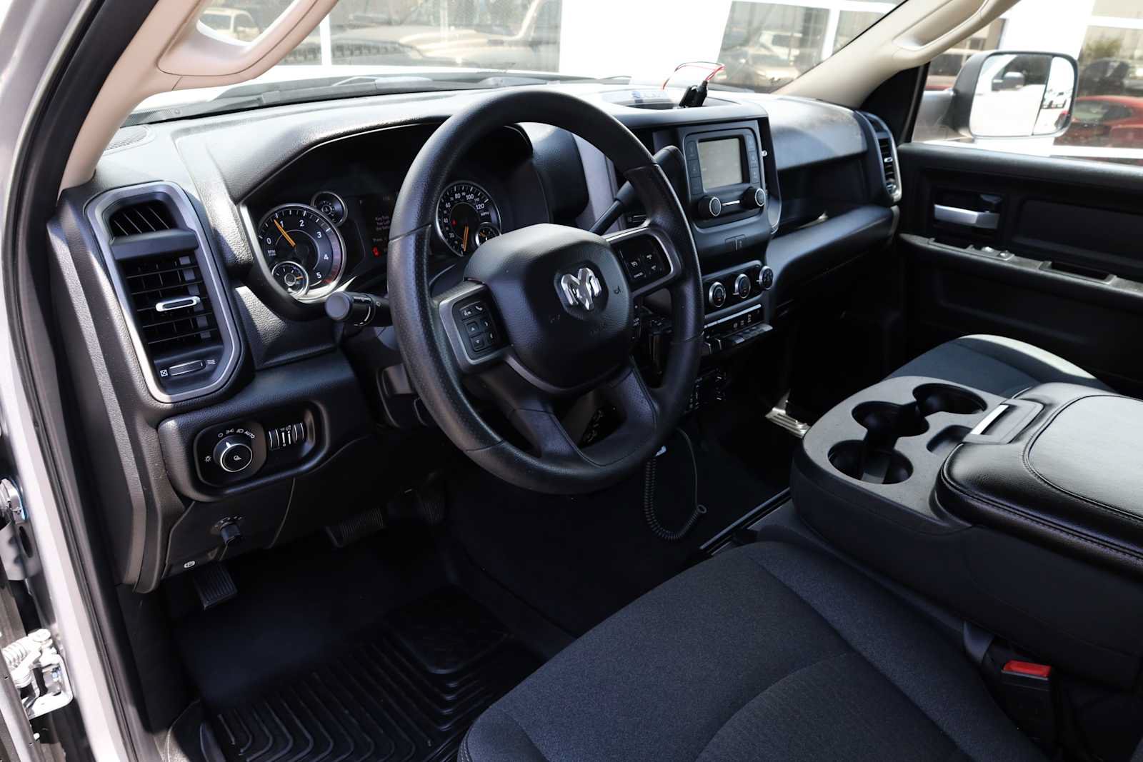 Used 2019 RAM 2500 Tradesman AWD/4WD image 3