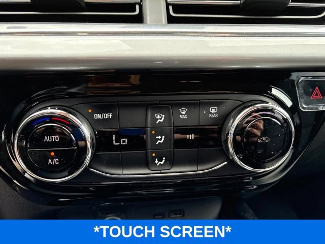 Used 2024 Chevrolet Trax LT FWD image 7