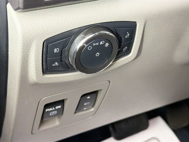 Used 2019 Ford F150 XLT w/ Equipment Group 302A Luxury image 10