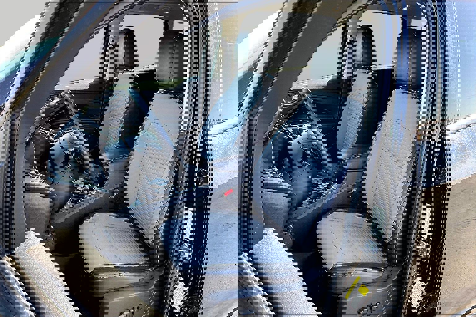 Used 2017 Ford Escape Titanium image 21