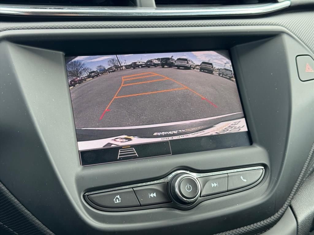 Used 2023 Chevrolet TrailBlazer LT image 24