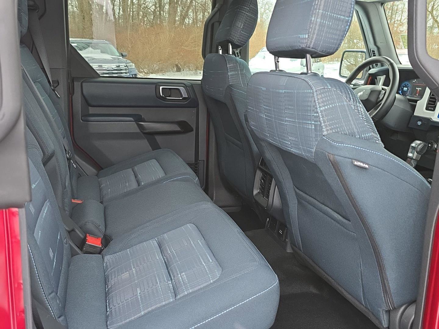 Used 2025 Ford Bronco Heritage Edition image 28