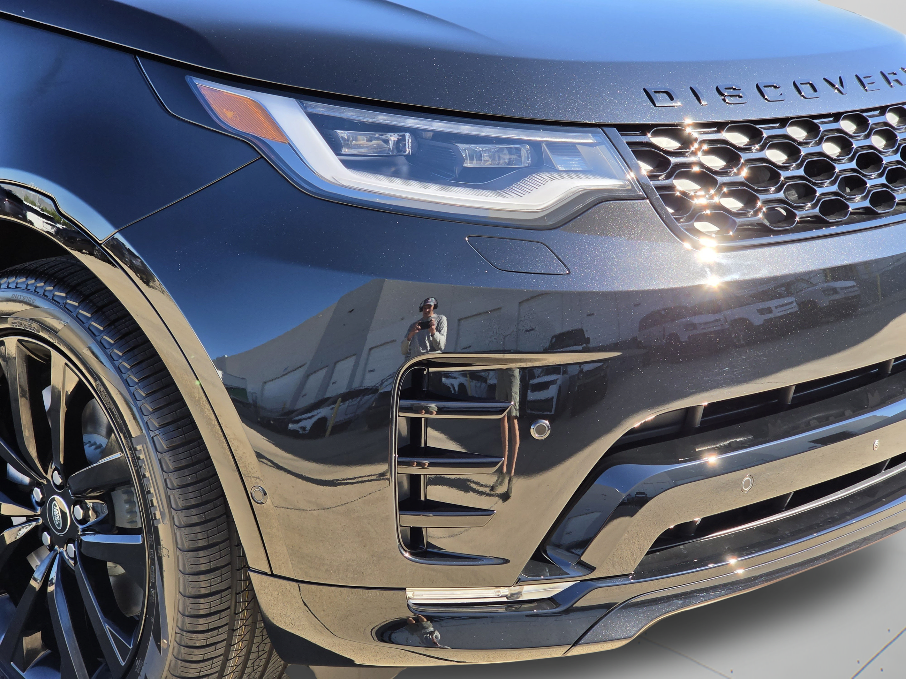 New 2026 Land Rover Discovery Dynamic SE AWD/4WD image 31