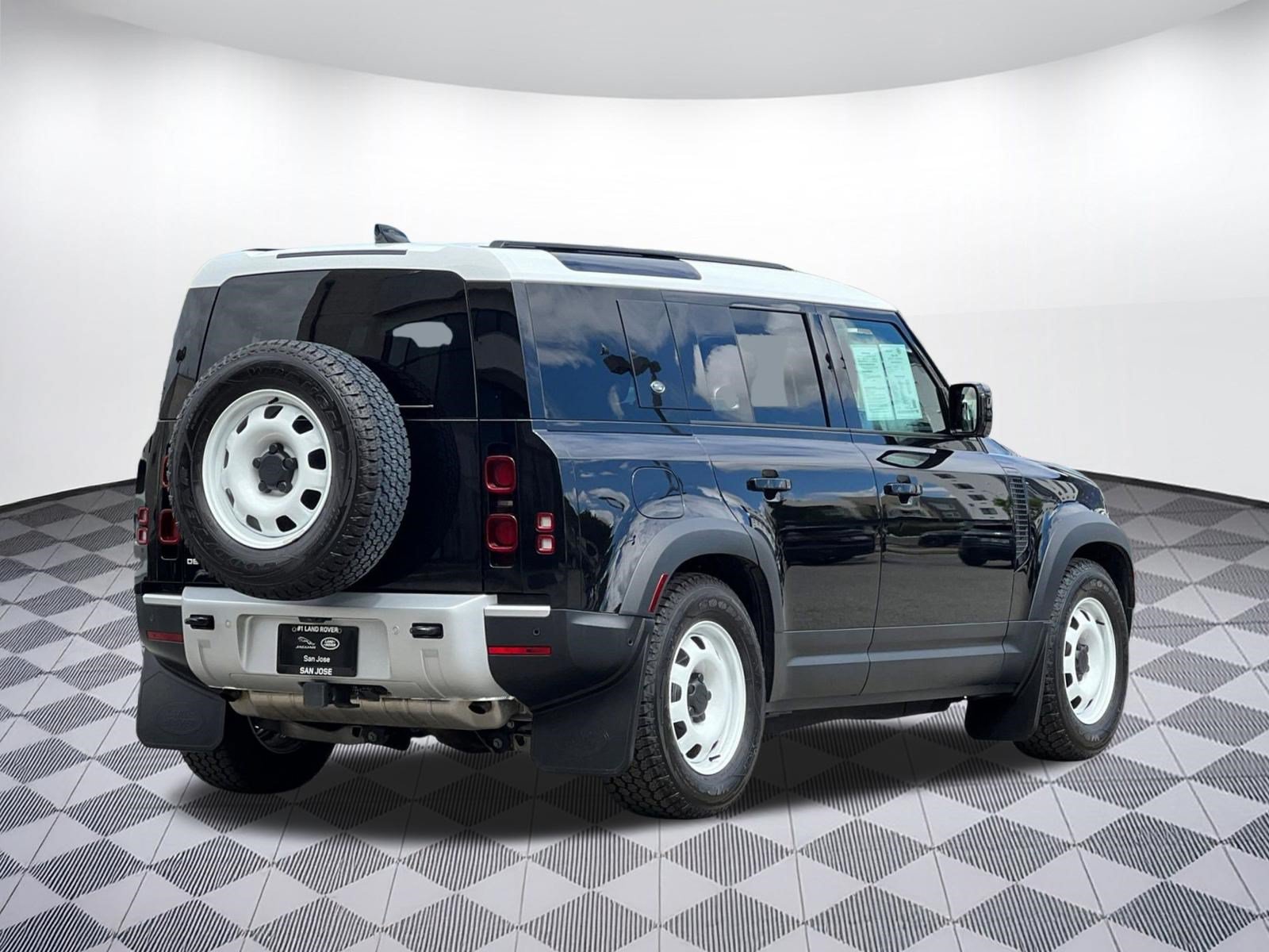 Certified 2024 Land Rover Defender 110 S AWD/4WD image 8