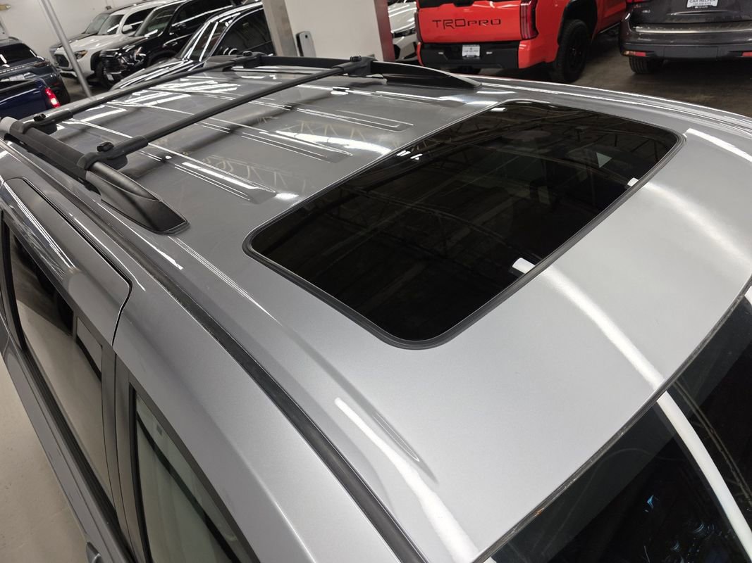 Used 2017 Toyota Sienna XLE Premium image 49