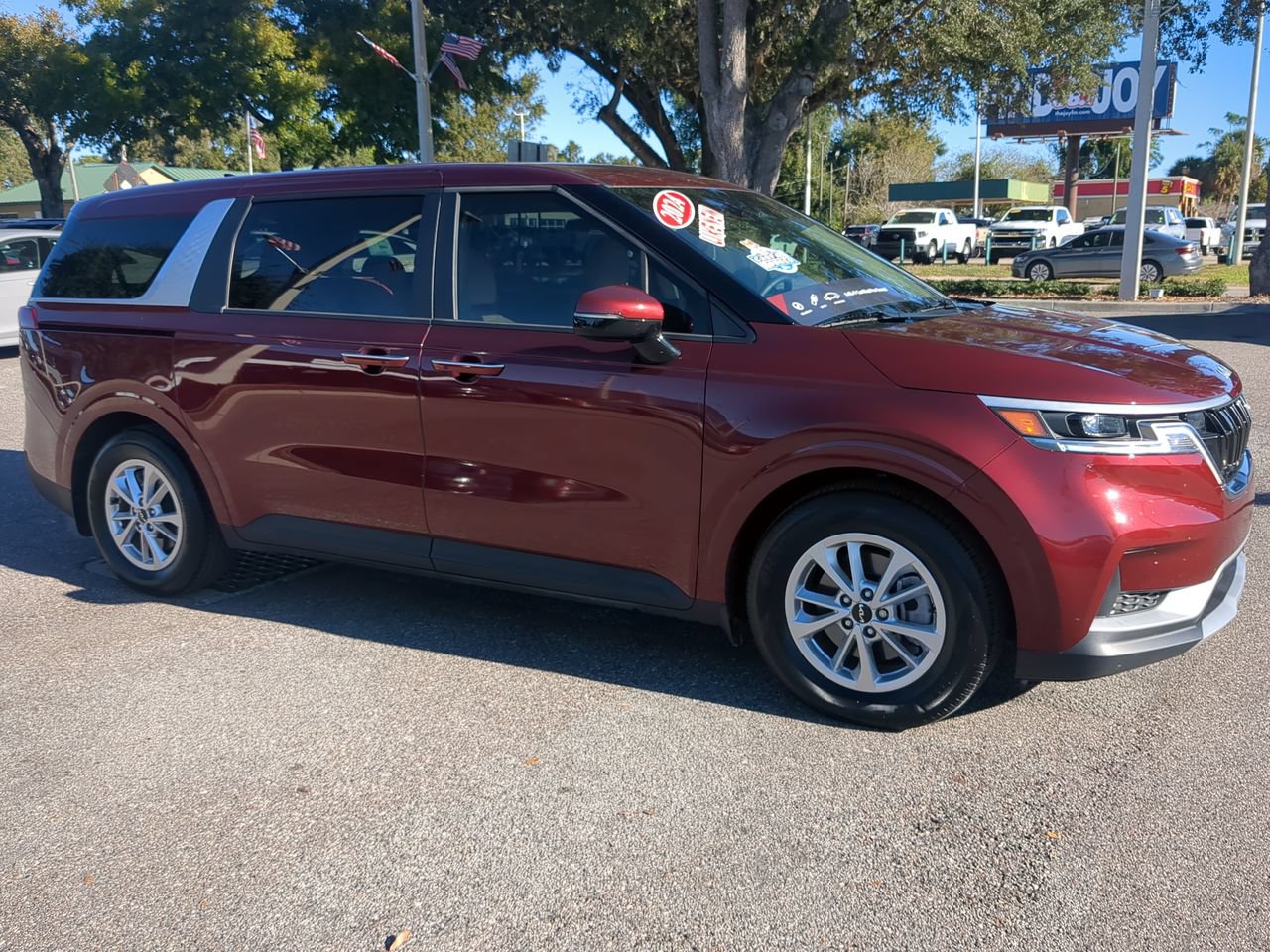 Used 2024 Kia Carnival LX