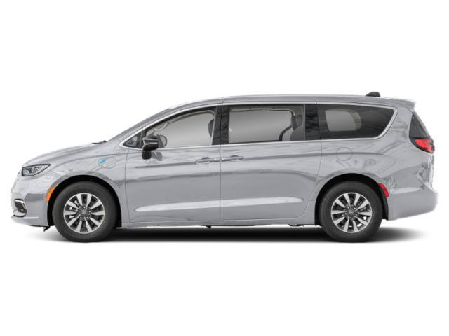 Certified 2024 Chrysler Pacifica Limited FWD image 3