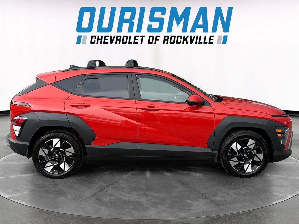 Used 2024 Hyundai Kona SEL w/ Convenience Package FWD image 7