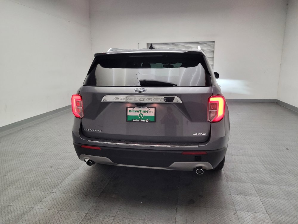 Used 2022 Ford Explorer Limited w/ Equipment Group 301A AWD/4WD image 7