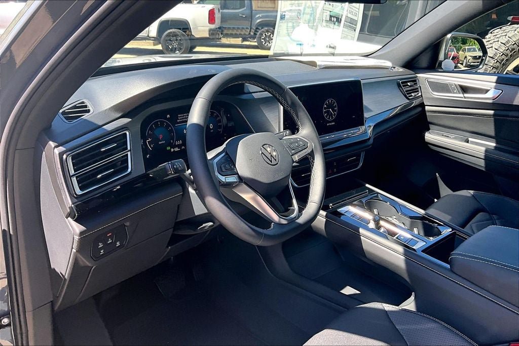 New 2026 Volkswagen Atlas Cross Sport SE AWD/4WD image 14
