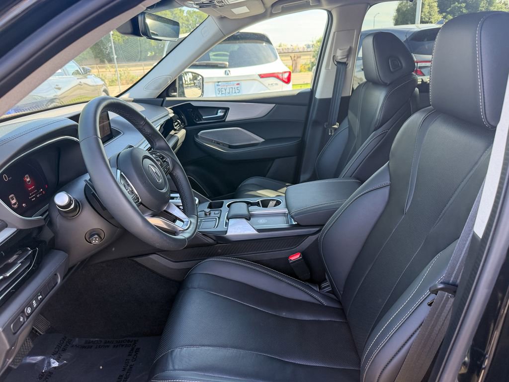 Certified 2023 Acura MDX SH-AWD w/ Technology Package image 11