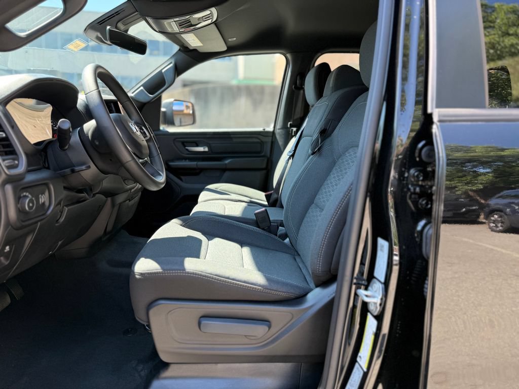 New 2026 RAM 1500 Tradesman AWD/4WD image 17
