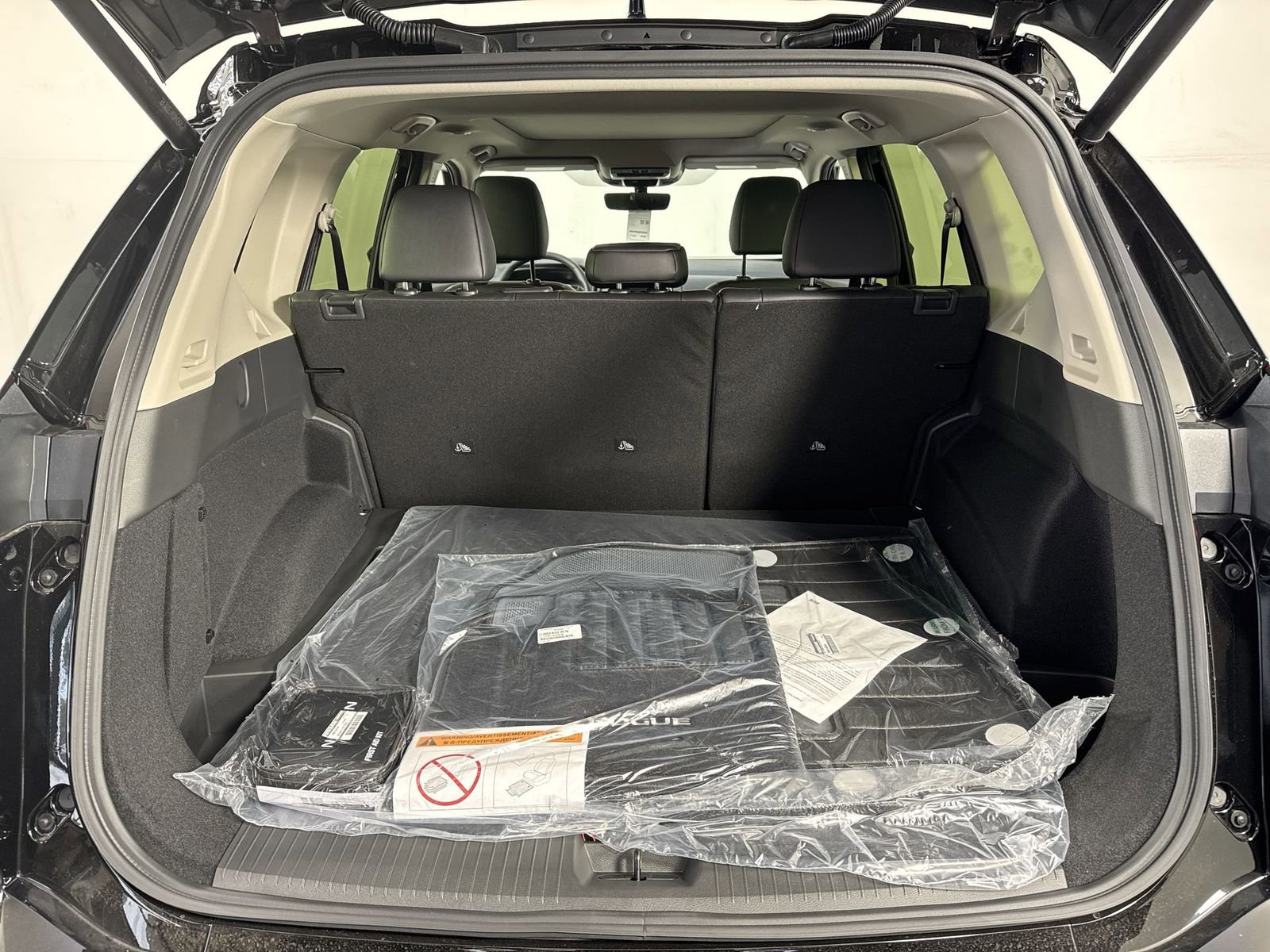 New 2026 Nissan Rogue SV w/ SV Premium Package image 34